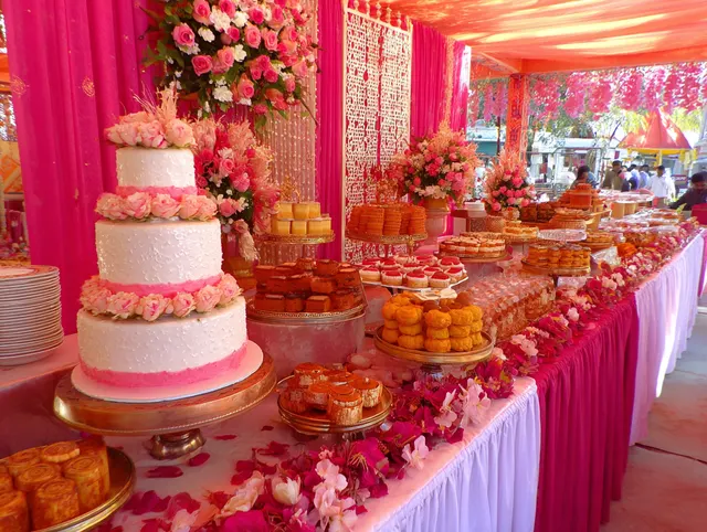 Lucknowala Catering Services