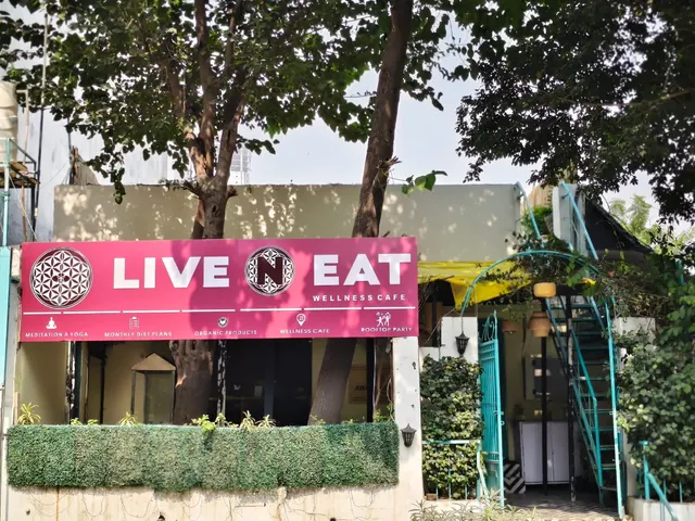 LIVE N EAT WELLNESS CAFE